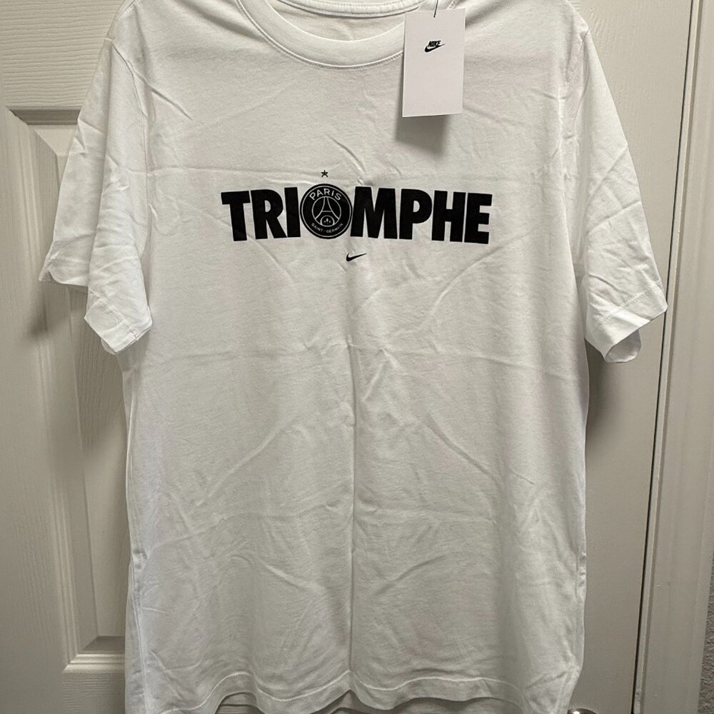 NWT Nike Men's PSG White T-shirt (size L)